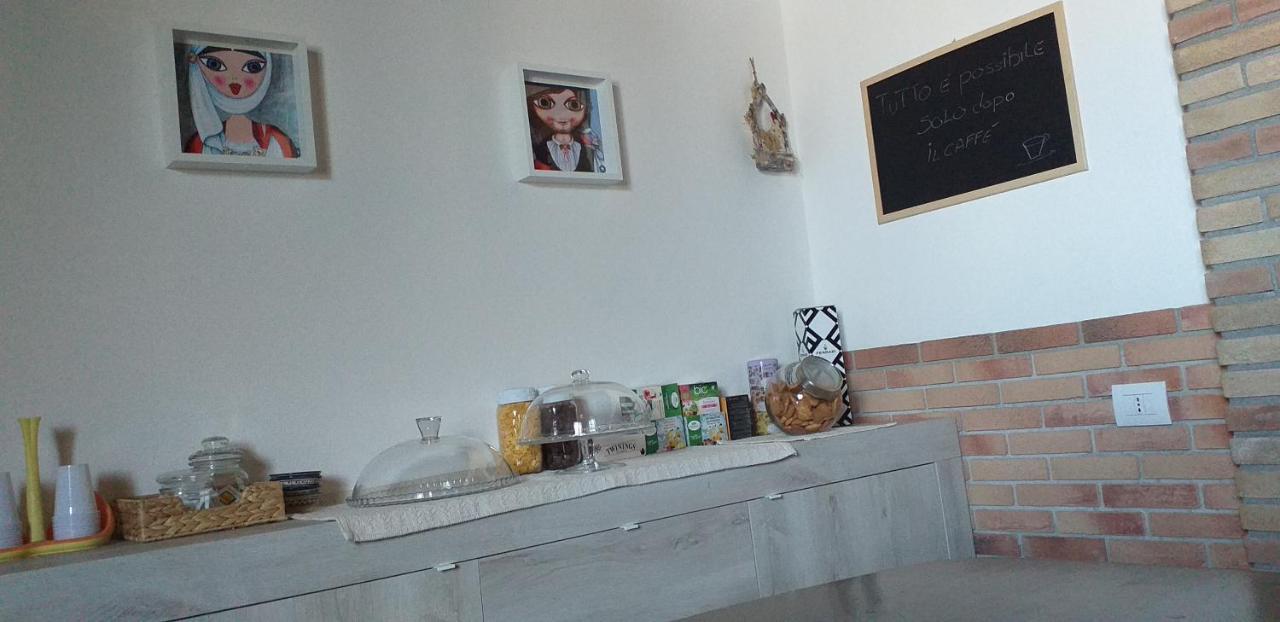 Il Vecchio Ginepro Bed & Breakfast Capoterra Bagian luar foto